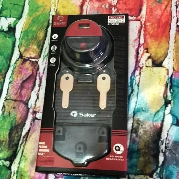 Saker picture hanging & leveling tool - Picture 1 of 3
